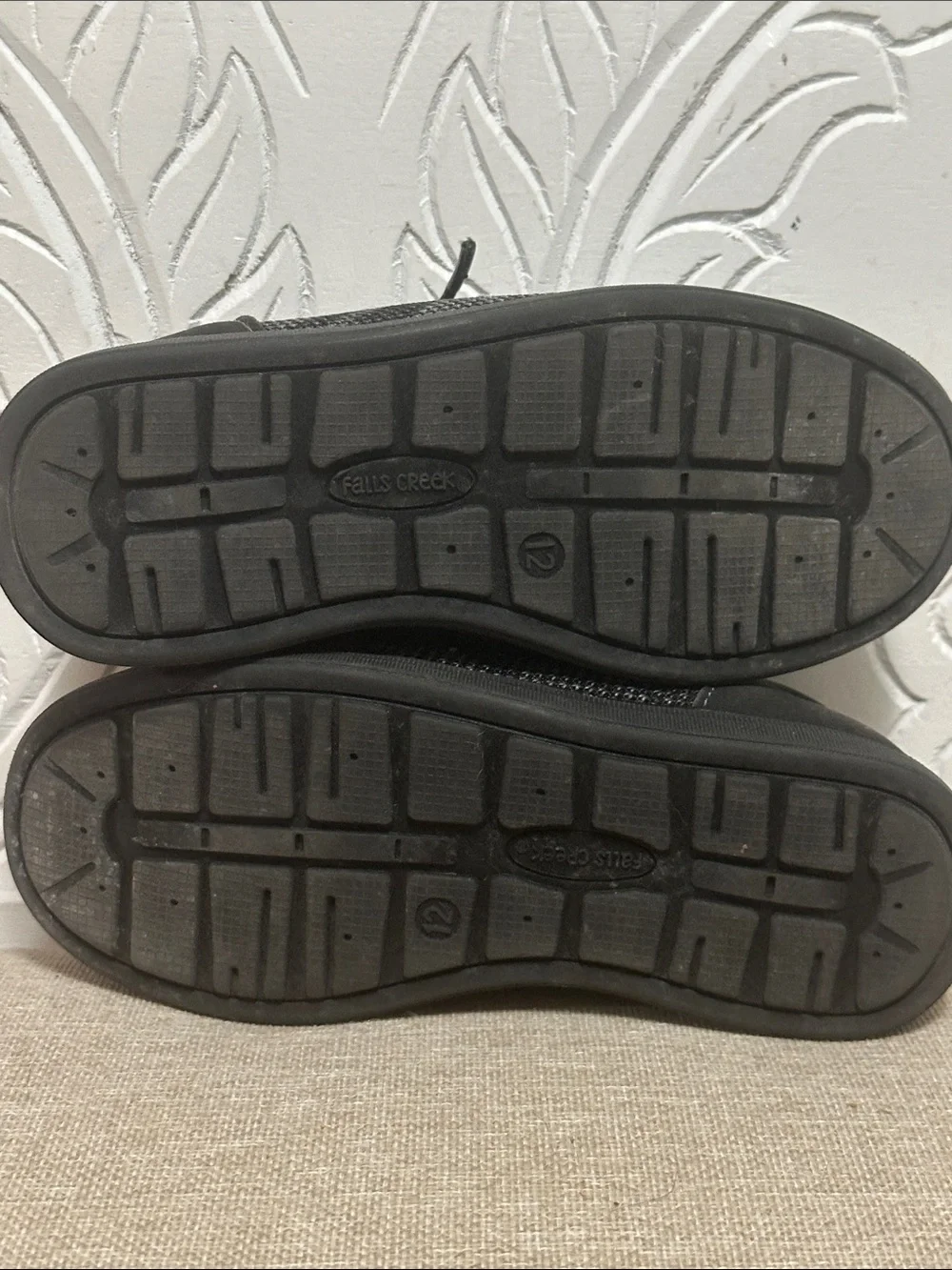 Falls Creek Slip ons
